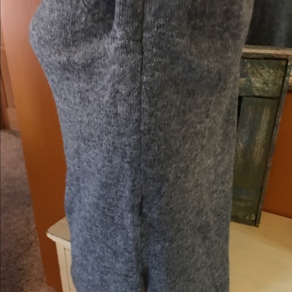 NWT Abercrombie & Fitch Asymmetric Turtle Neck XS - Picture 6 of 8